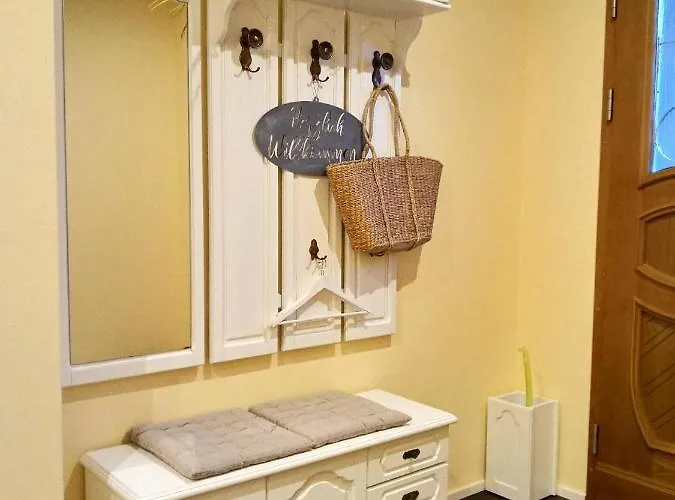 Apartment Modernes Wohnen Im Herzen Von Treuen